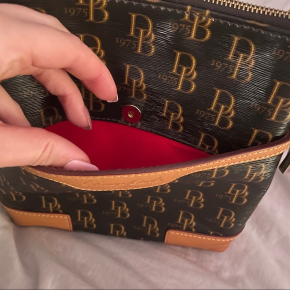 Dooney & Bourke Purse - Picture 5 of 11